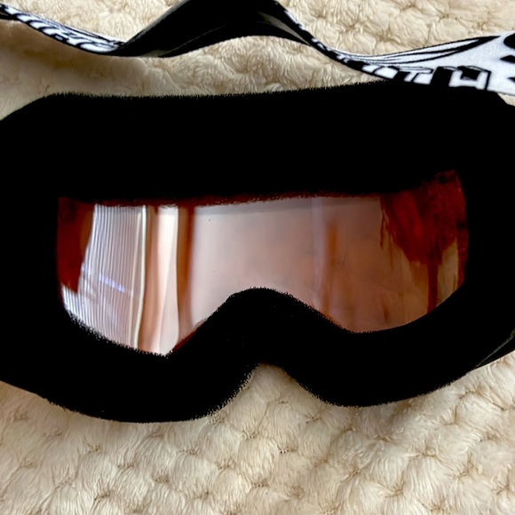 Child size snow goggles - Picture 2 of 5